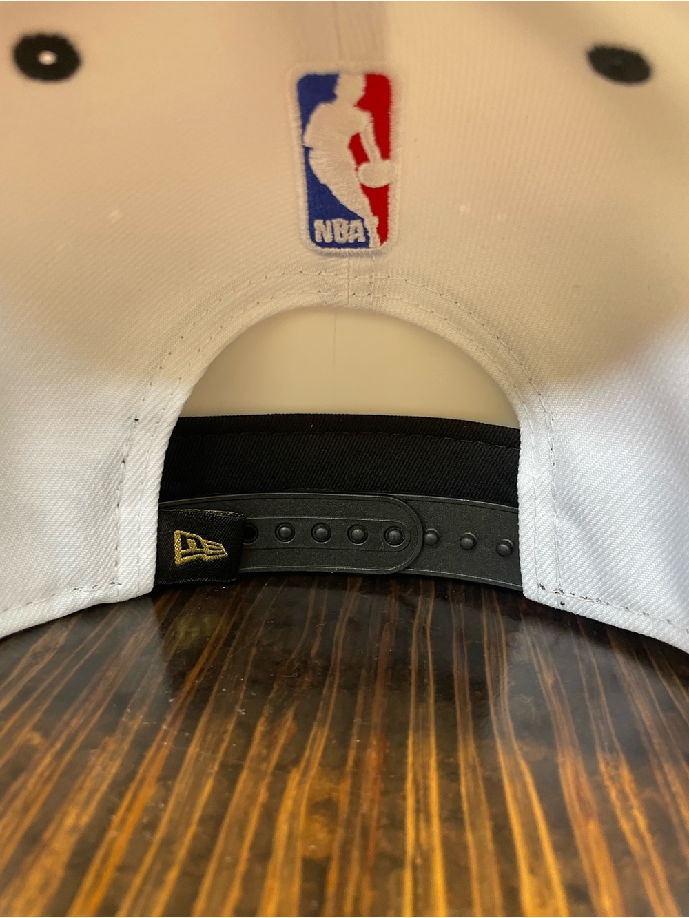New Era Snapback Hat - White/Black/Blue/Red - Picture 4 of 5